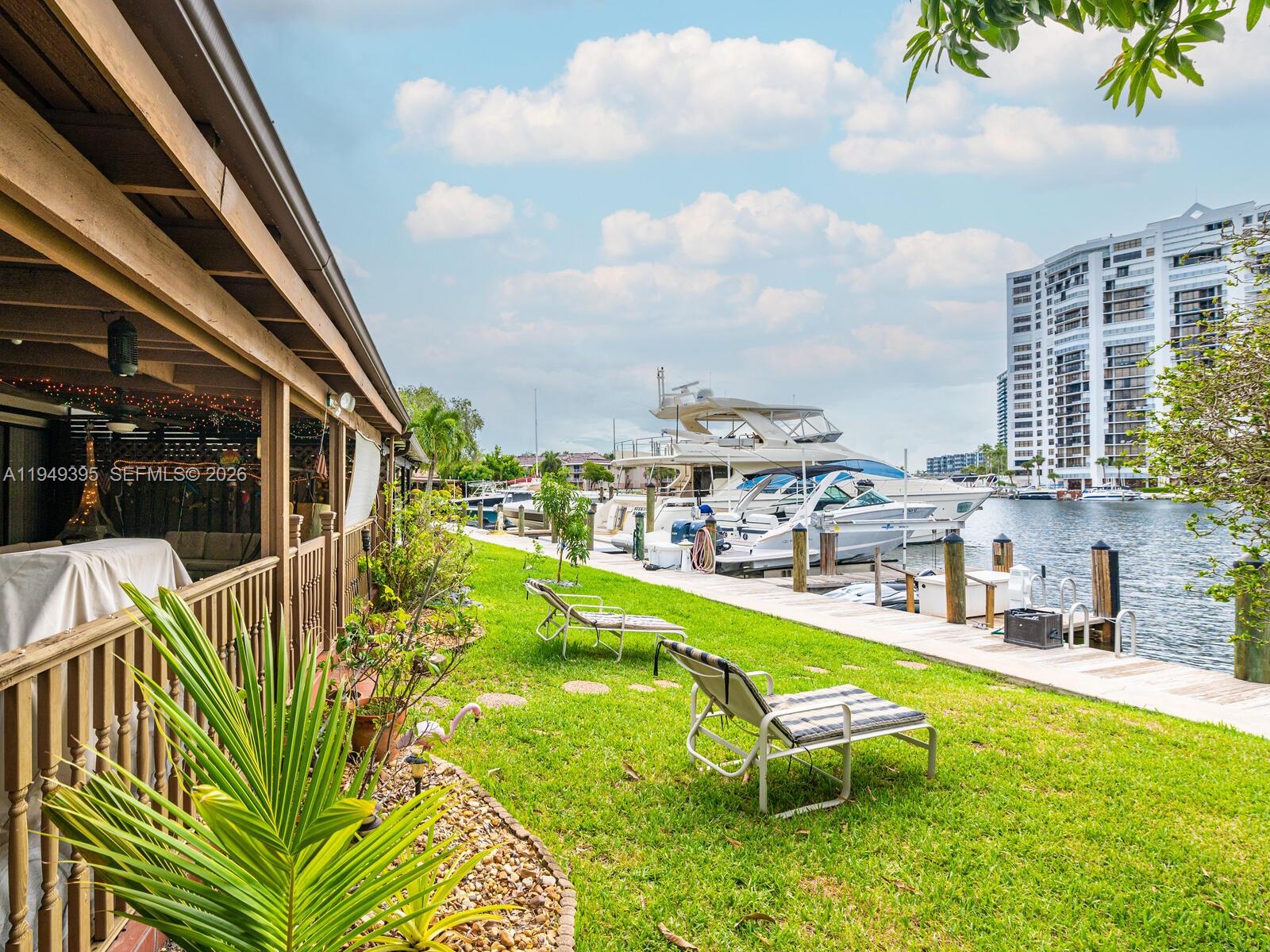 429 Leslie Dr #429 Hallandale Beach, FL 33009