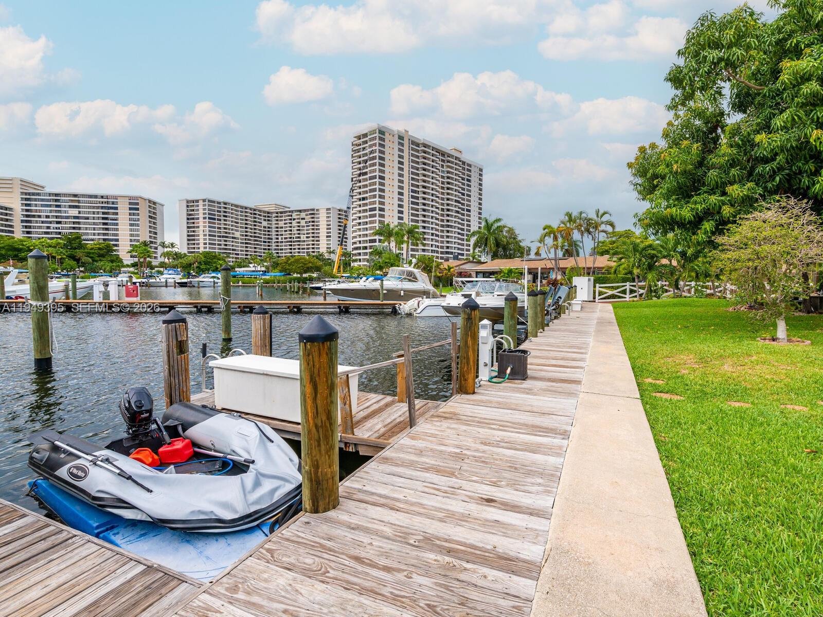 429 Leslie Dr #429 Hallandale Beach, FL 33009