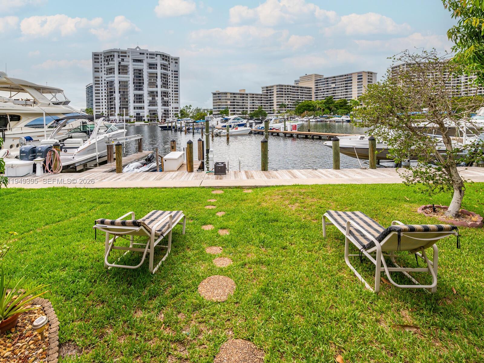 429 Leslie Dr #429 Hallandale Beach, FL 33009