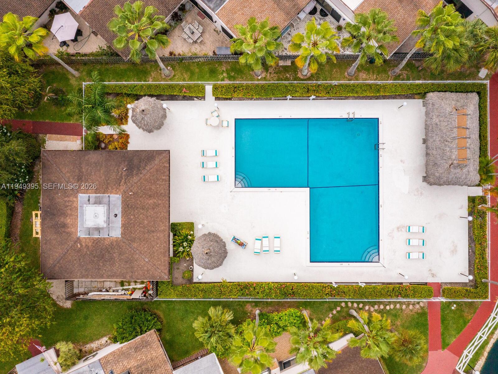 429 Leslie Dr #429 Hallandale Beach, FL 33009