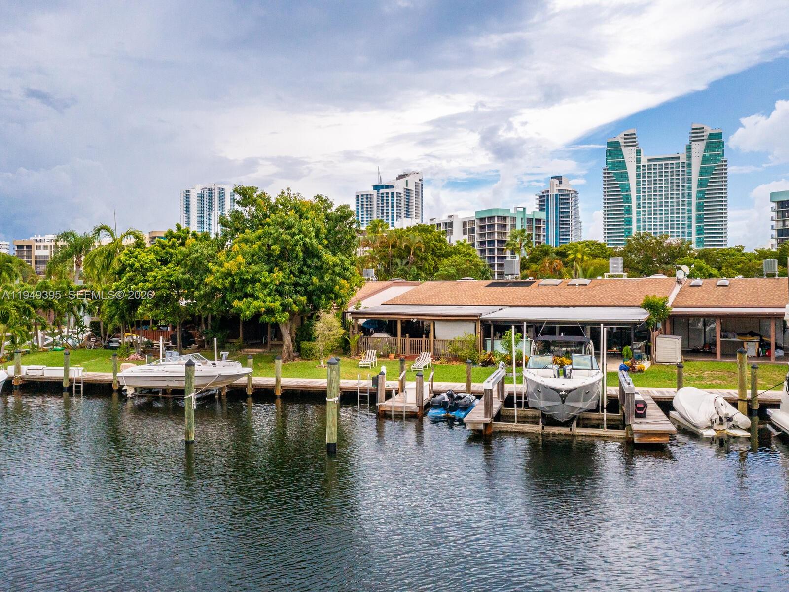 429 Leslie Dr #429 Hallandale Beach, FL 33009