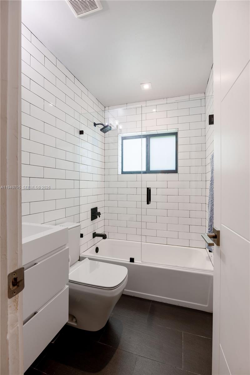 6201 SW 36th St Miami, FL 33155