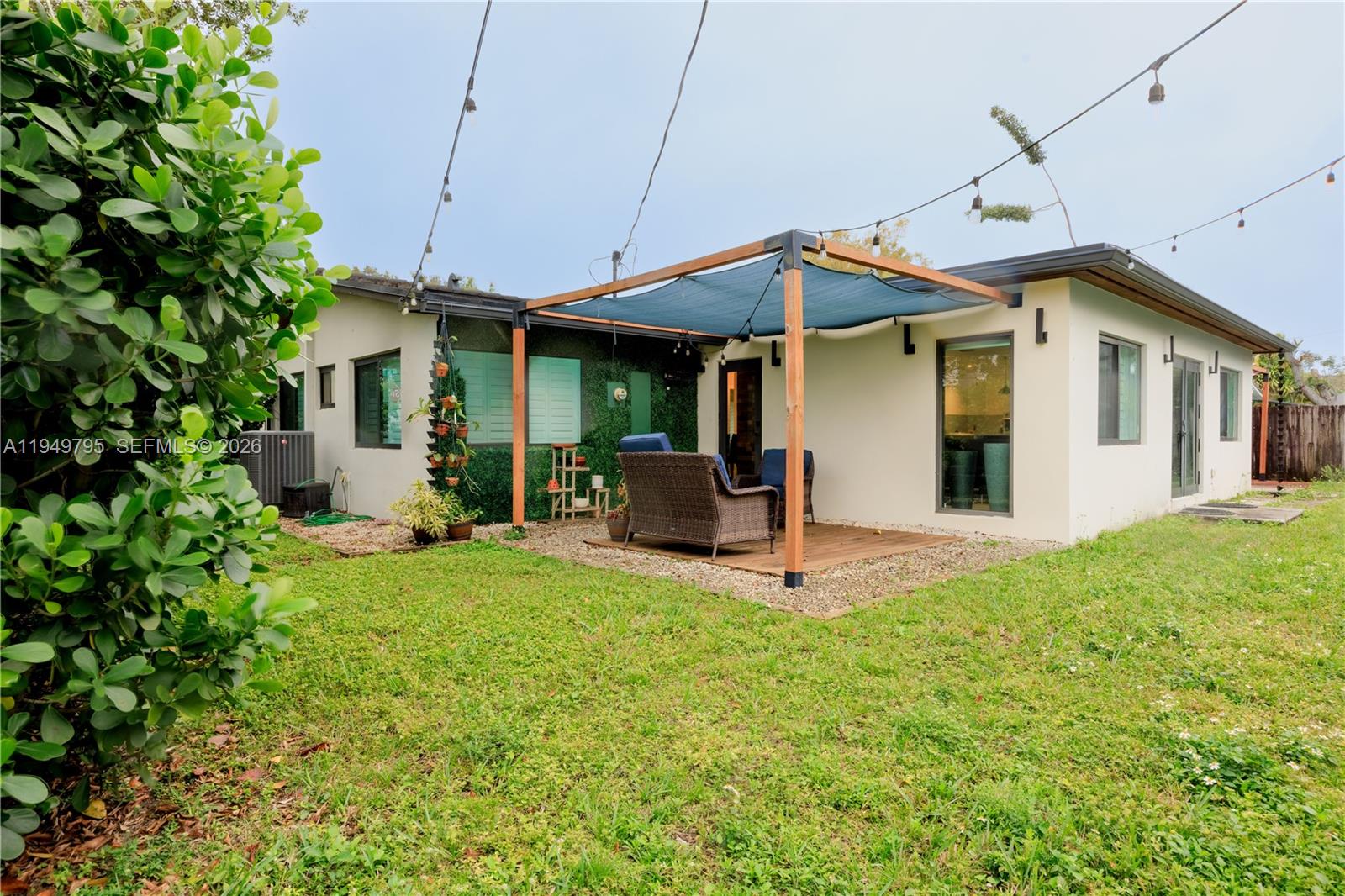 6201 SW 36th St Miami, FL 33155