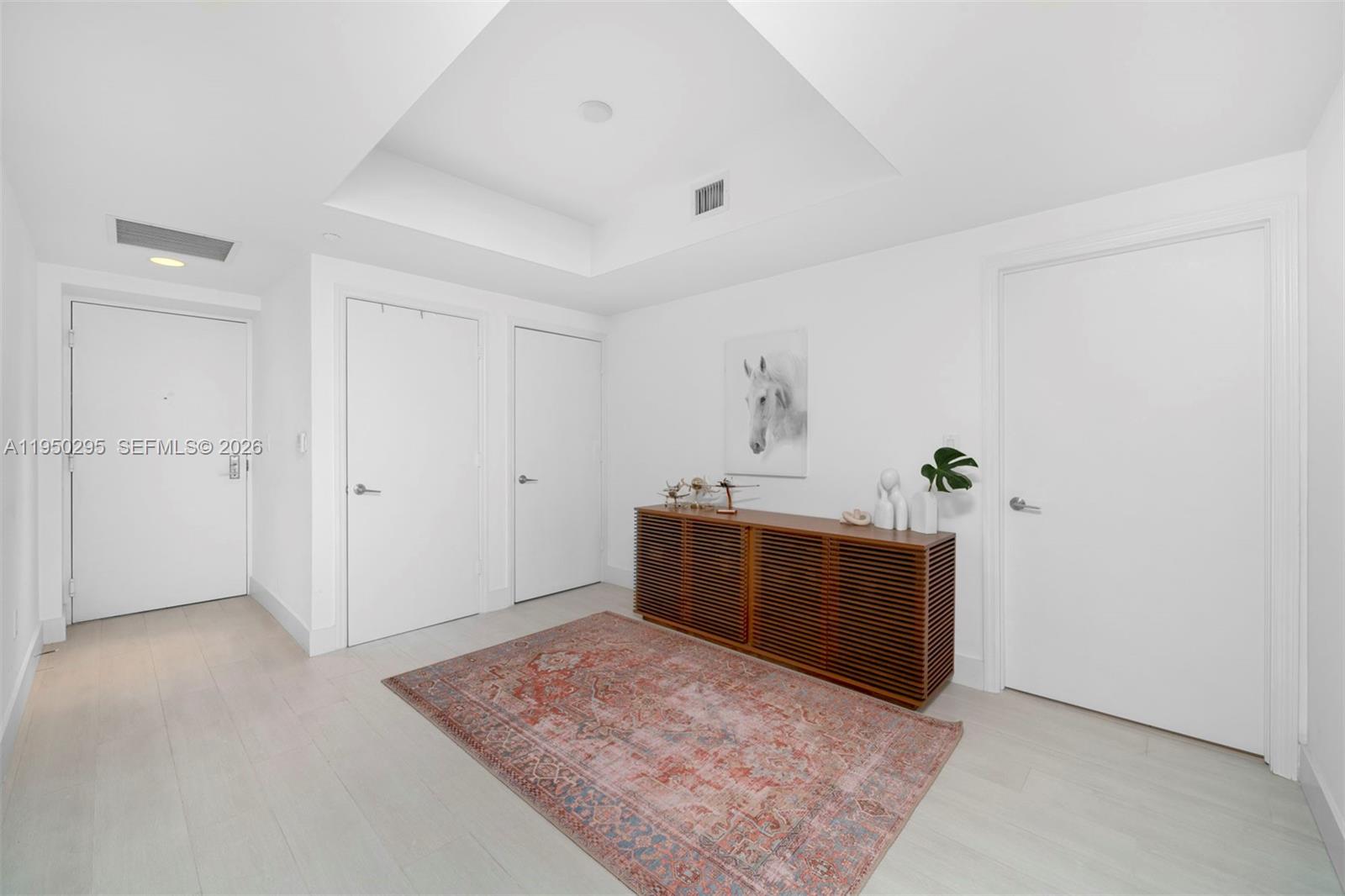 image 500 Brickell East11