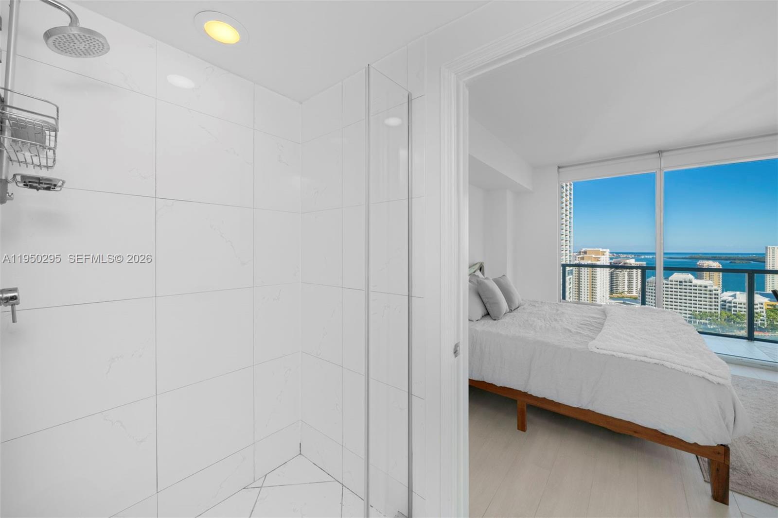 image 500 Brickell East14