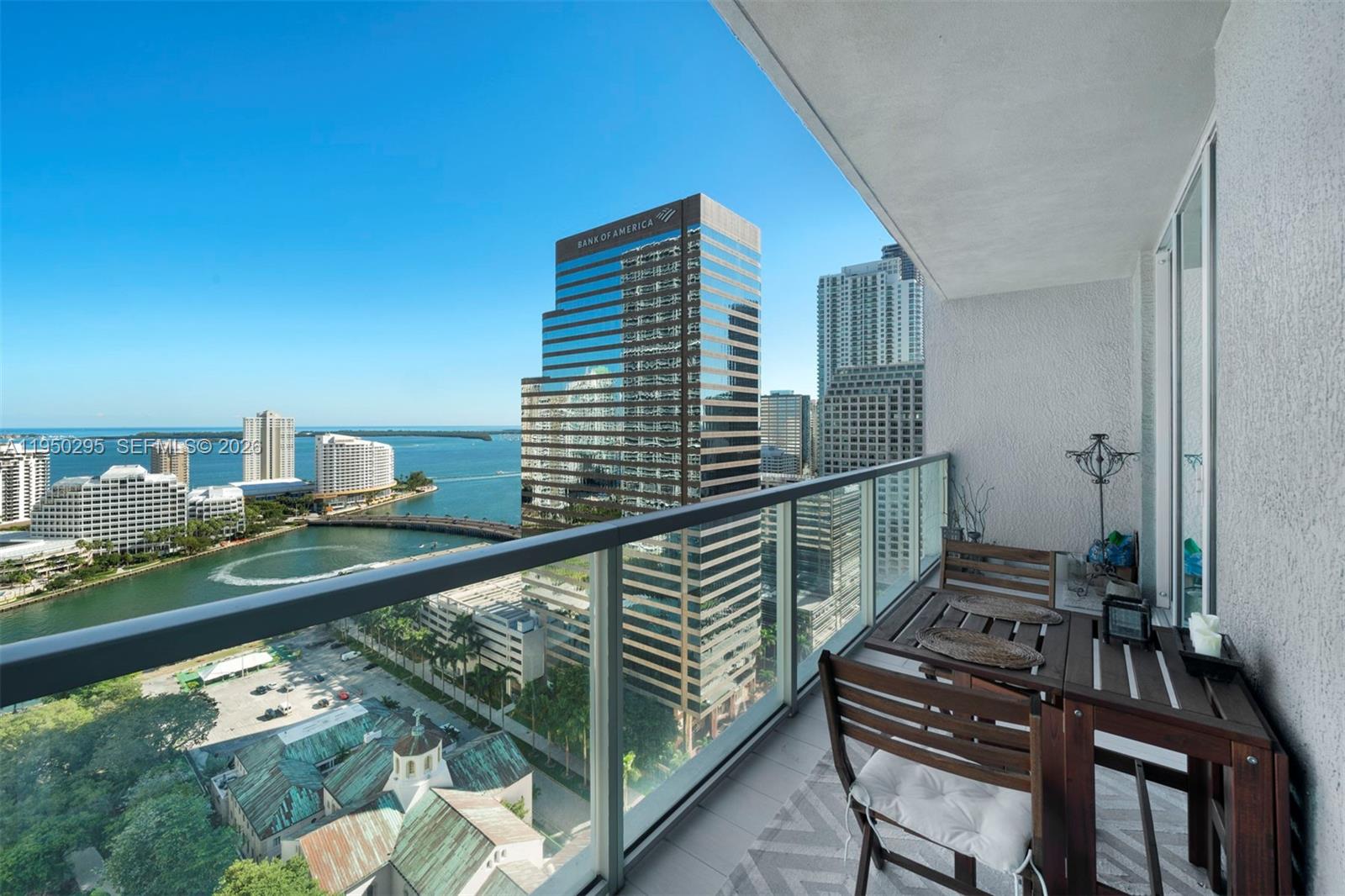 image 500 Brickell East19