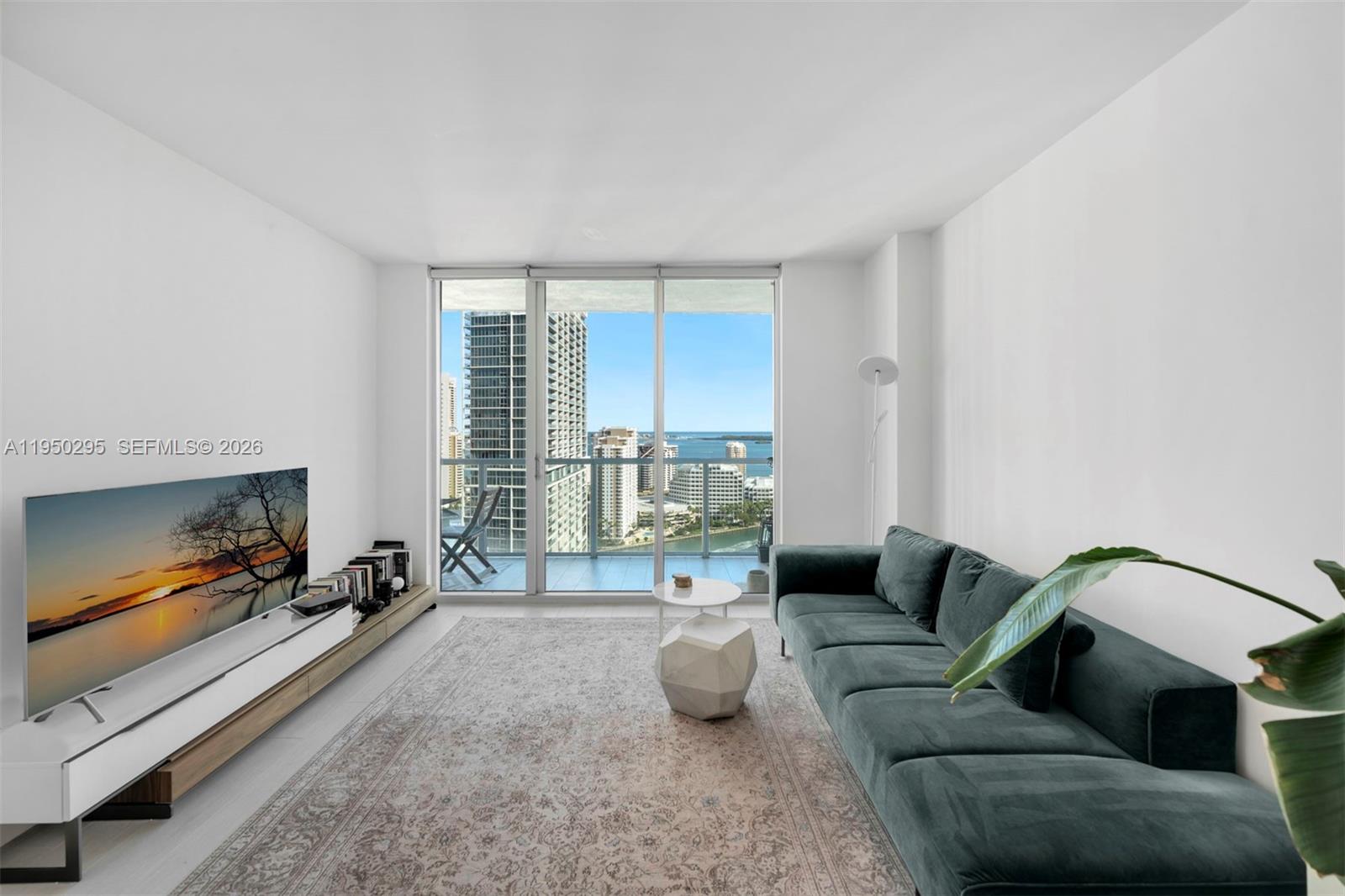 image 500 Brickell East3