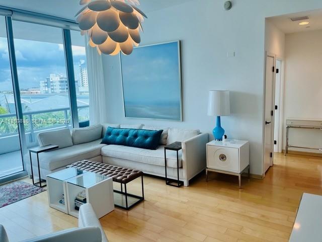 6799 Collins Ave #412