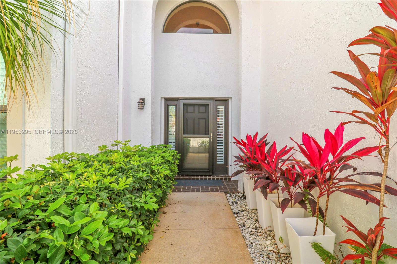 16600 S Traders Xing S #253 Jupiter, FL 33477