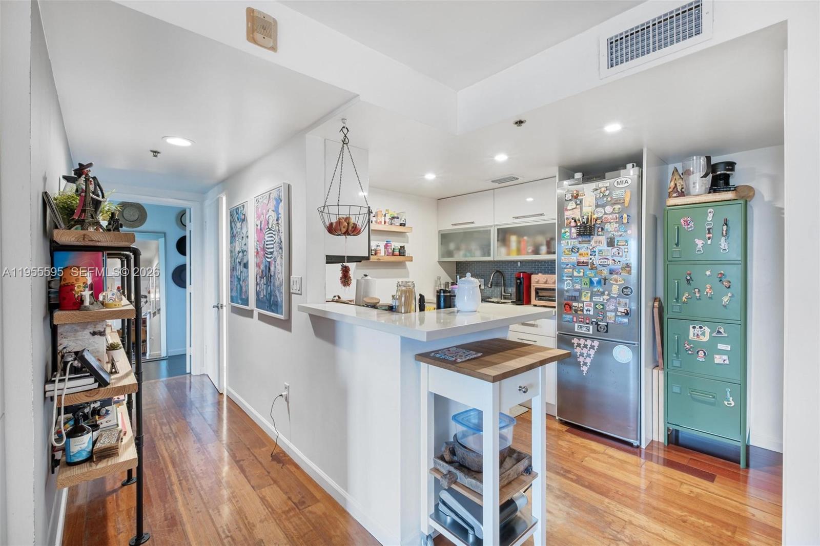 227 Michigan Ave #405 Miami Beach, FL 33139