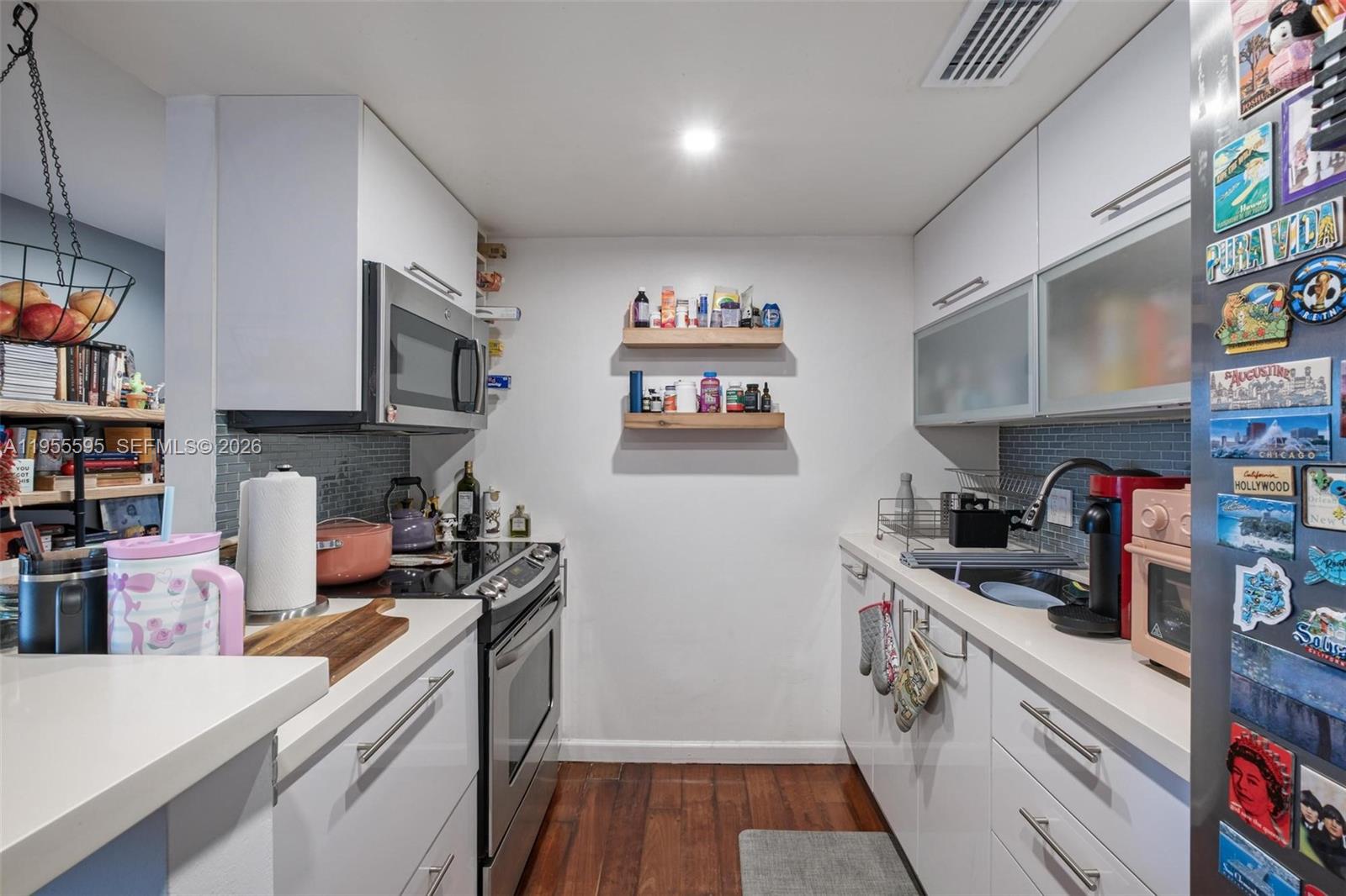 227 Michigan Ave #405 Miami Beach, FL 33139