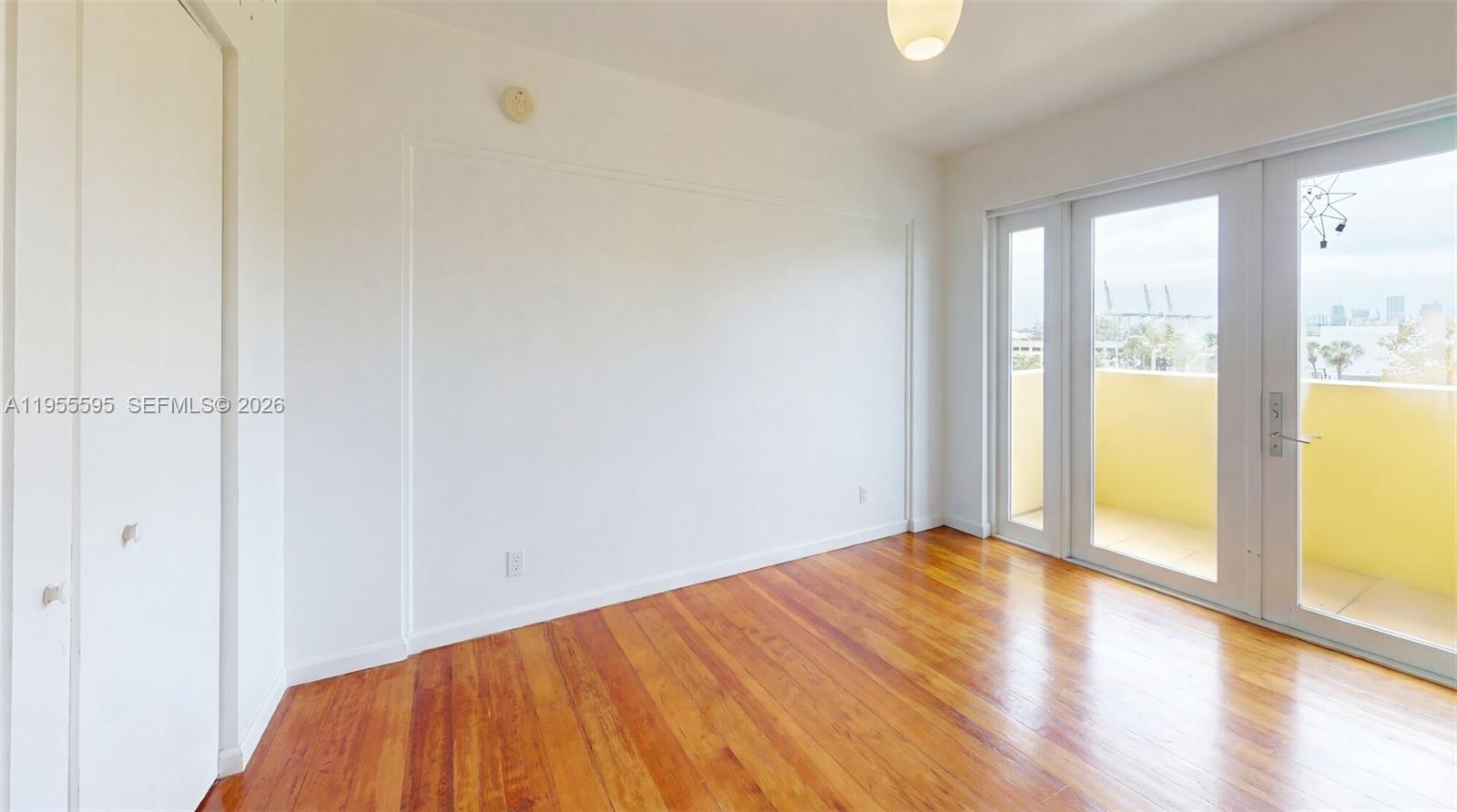 227 Michigan Ave #405 Miami Beach, FL 33139