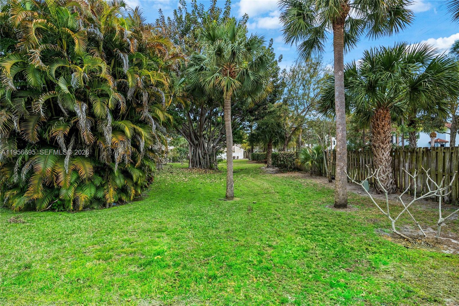 804 Summerwinds Ln Jupiter, FL 33458