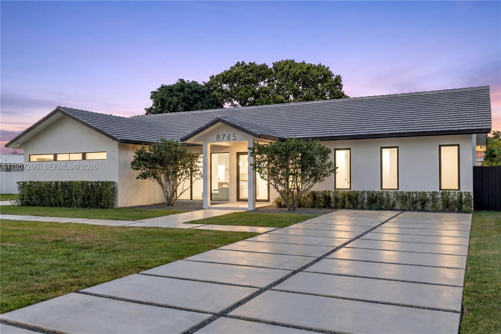 8765 SW 175th St Palmetto Bay, FL 33157