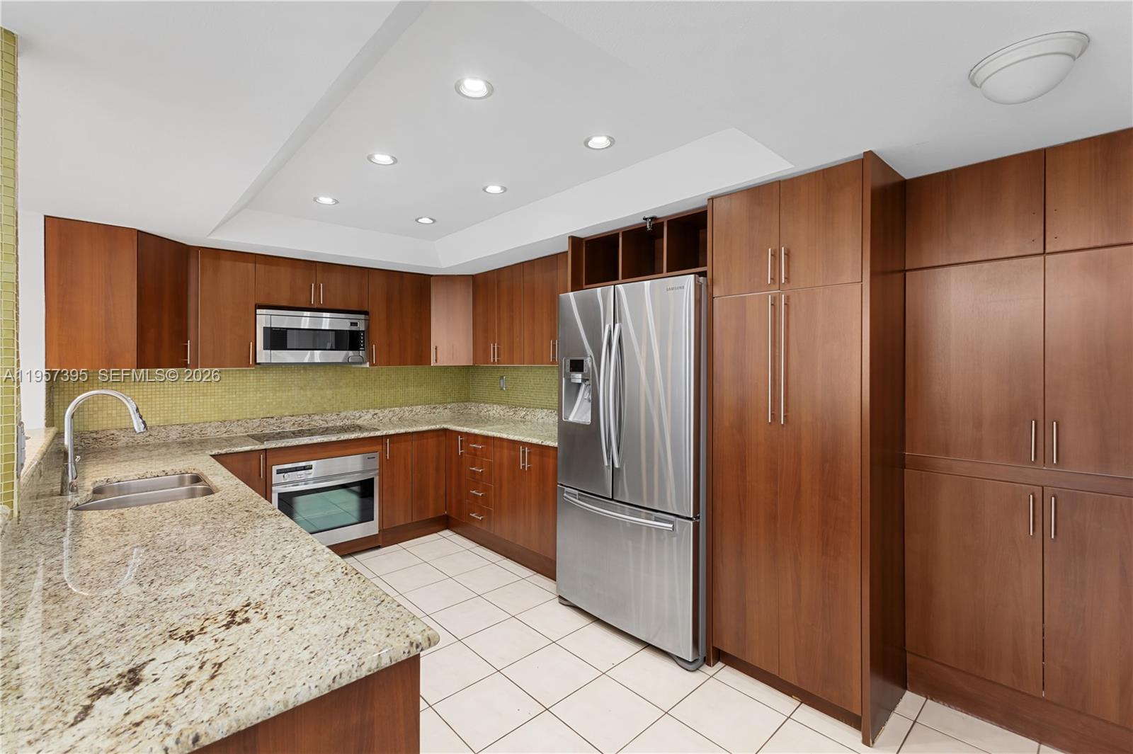 image Brickell Key One17