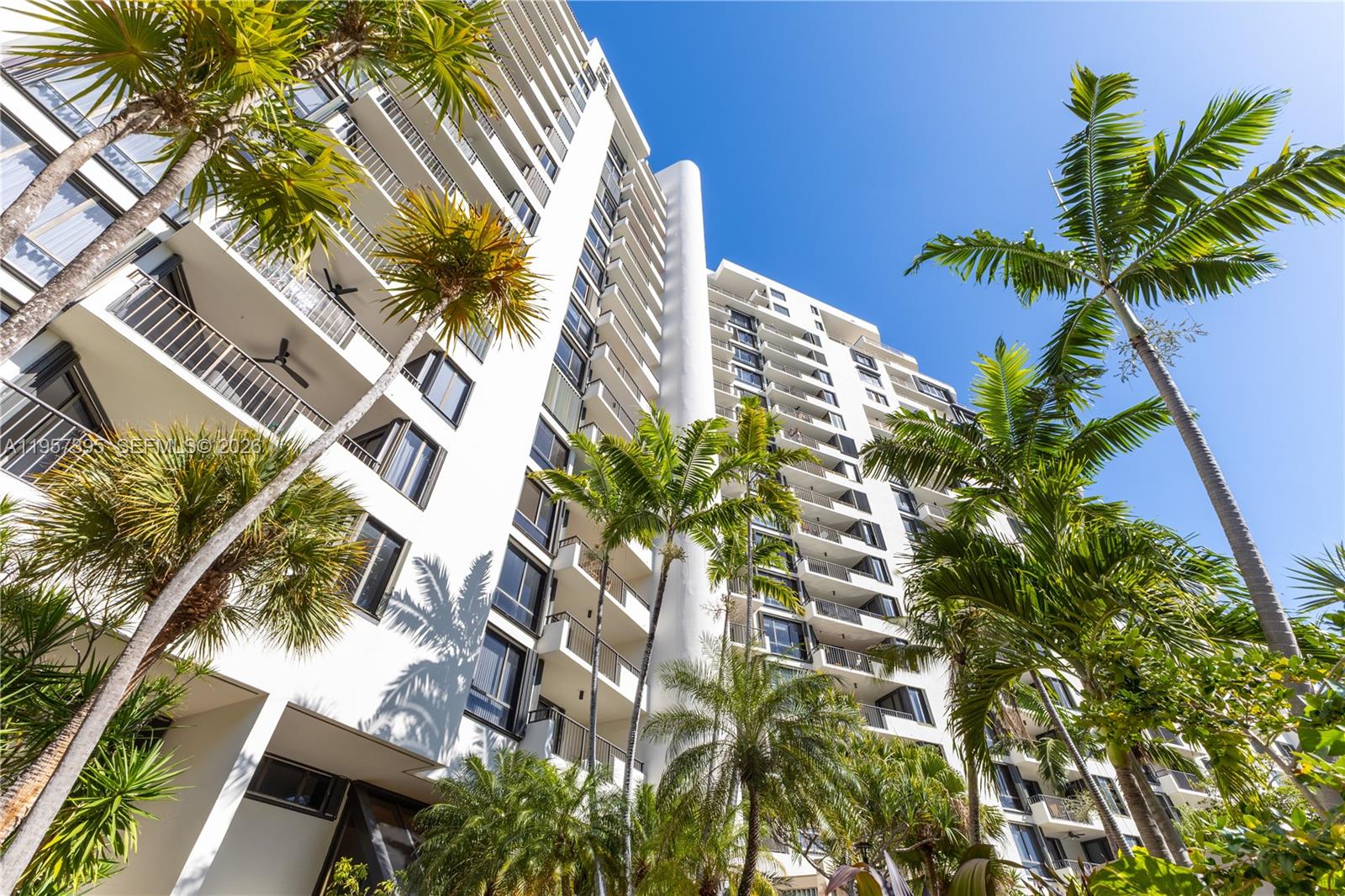 image Brickell Key One35