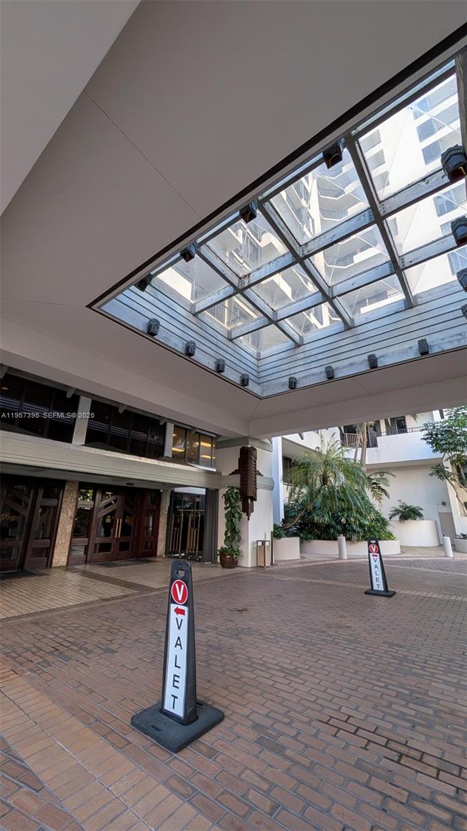 image Brickell Key One36