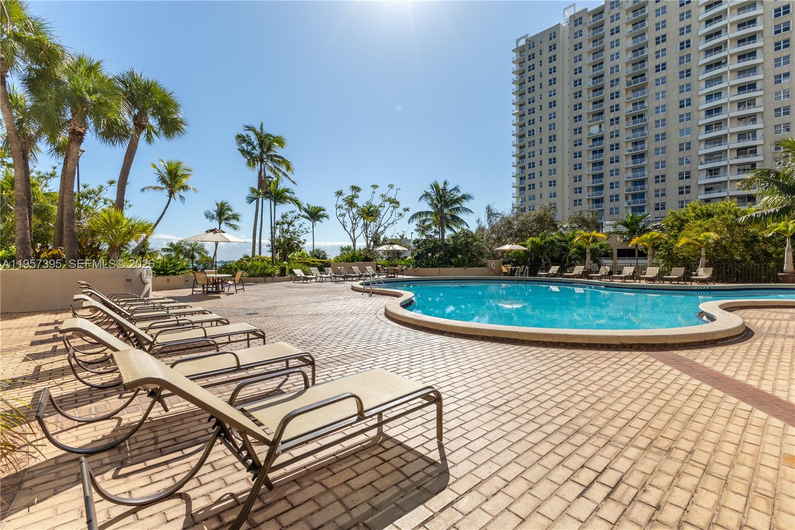 image Brickell Key One55