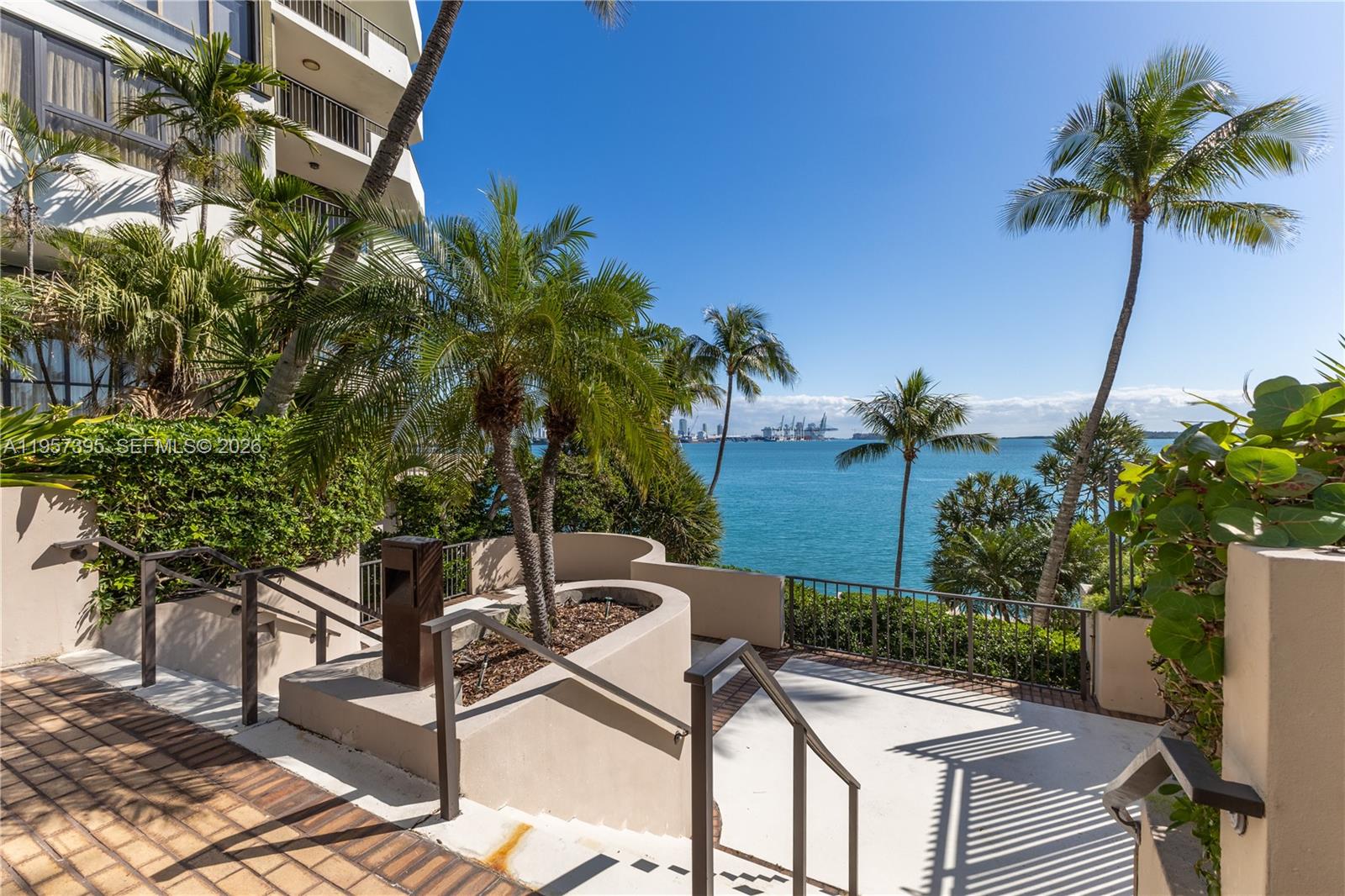 image Brickell Key One59