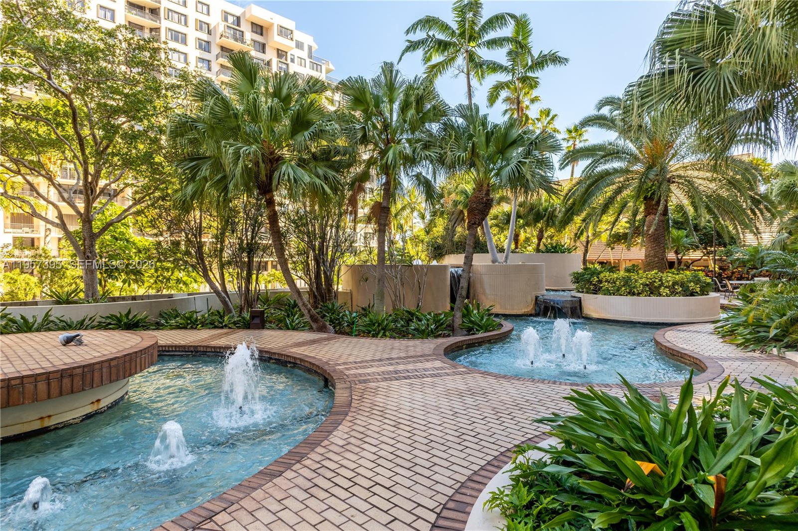 image Brickell Key One63