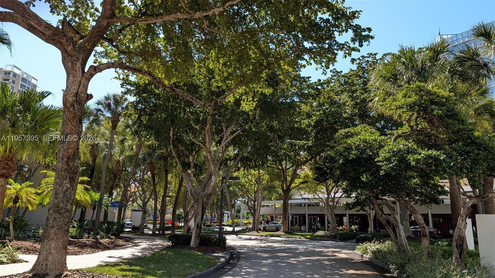 image Brickell Key One68