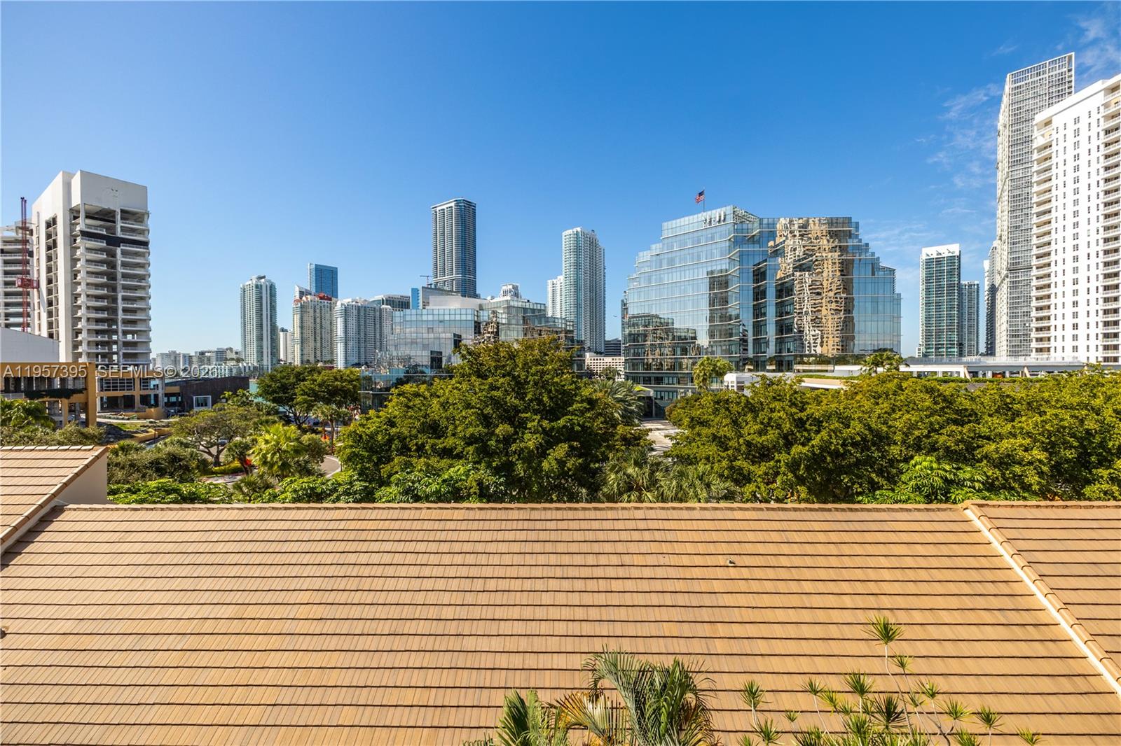 image Brickell Key One8