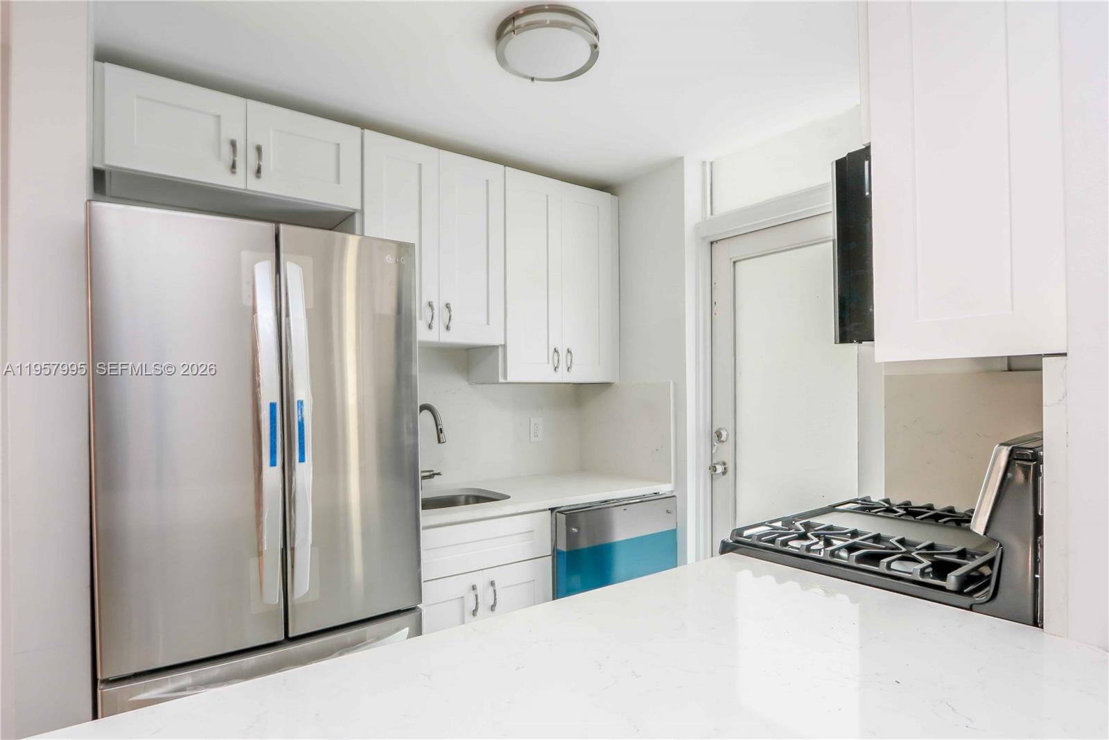 921 Jefferson Ave #3C Miami Beach, FL 33139