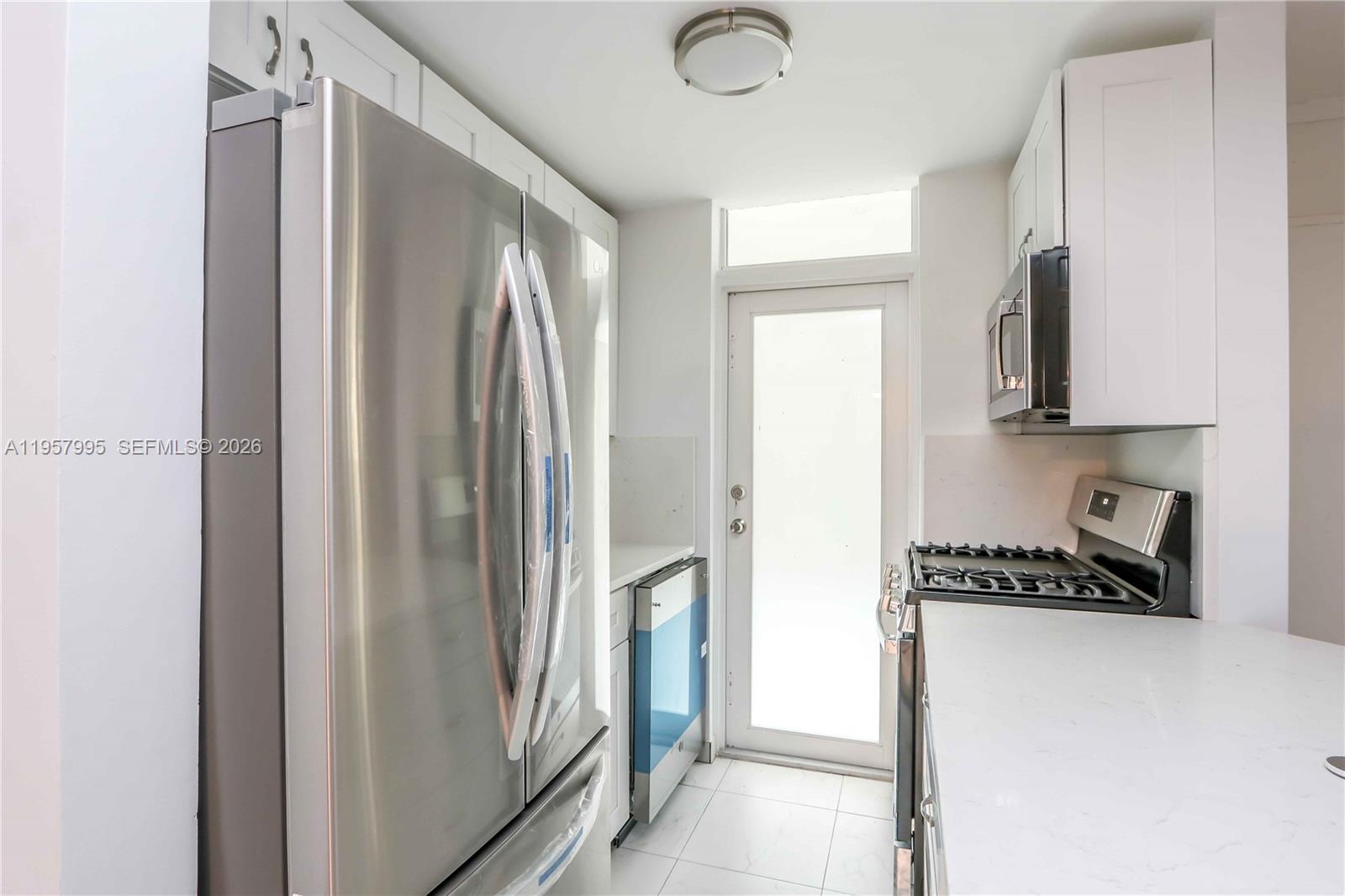 921 Jefferson Ave #3C Miami Beach, FL 33139