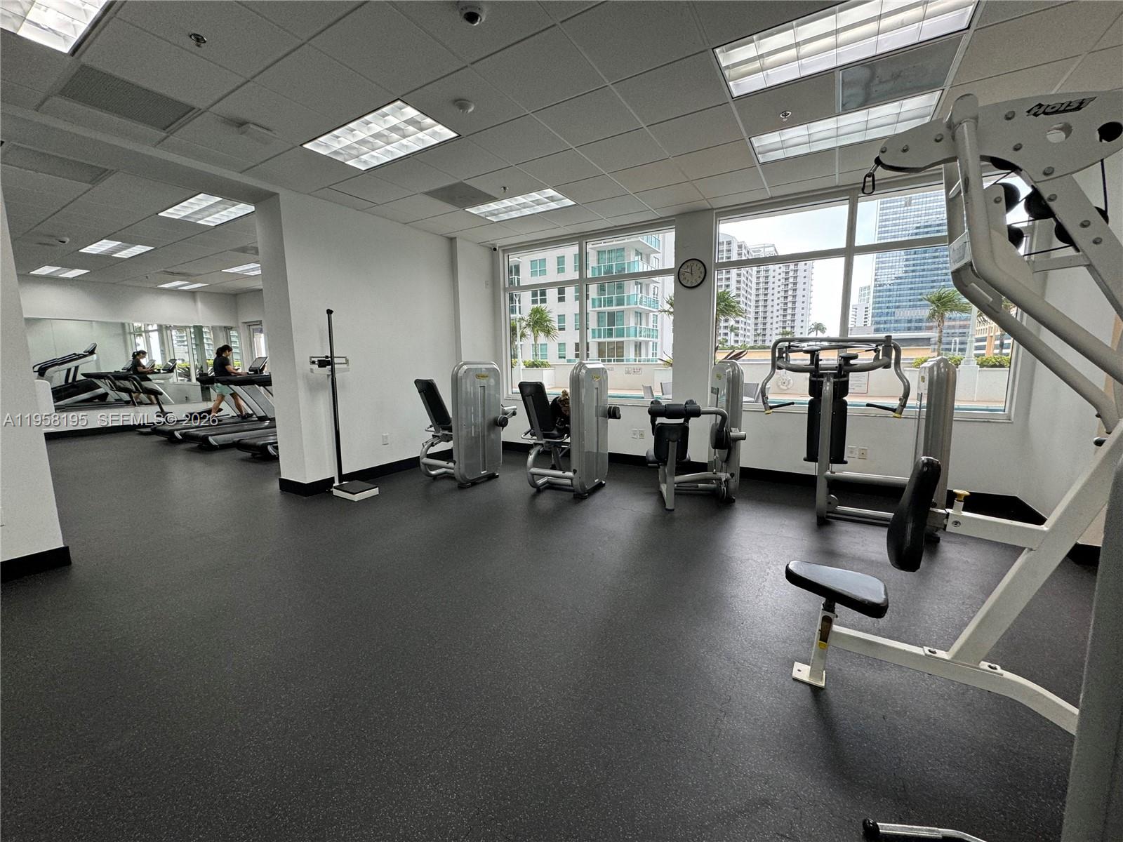 image The Club at Brickell Bay16