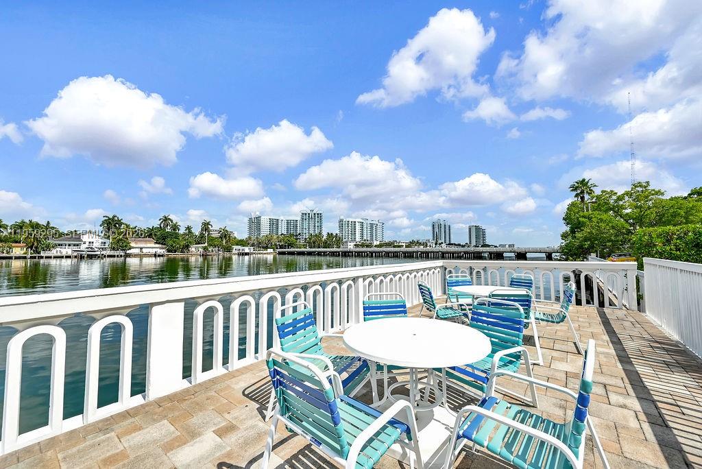 1455 N Treasure Dr #2N North Bay Village, FL 33141