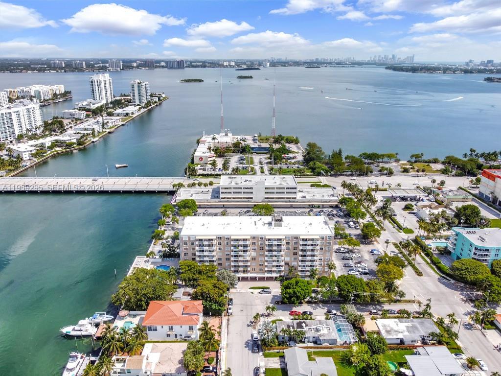 1455 N Treasure Dr #2N North Bay Village, FL 33141