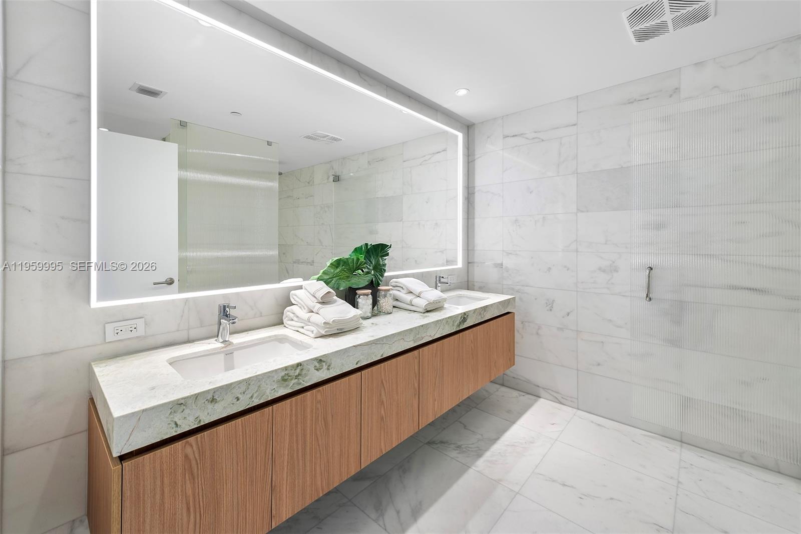 500 Alton Rd #2903 Miami Beach, FL 33139