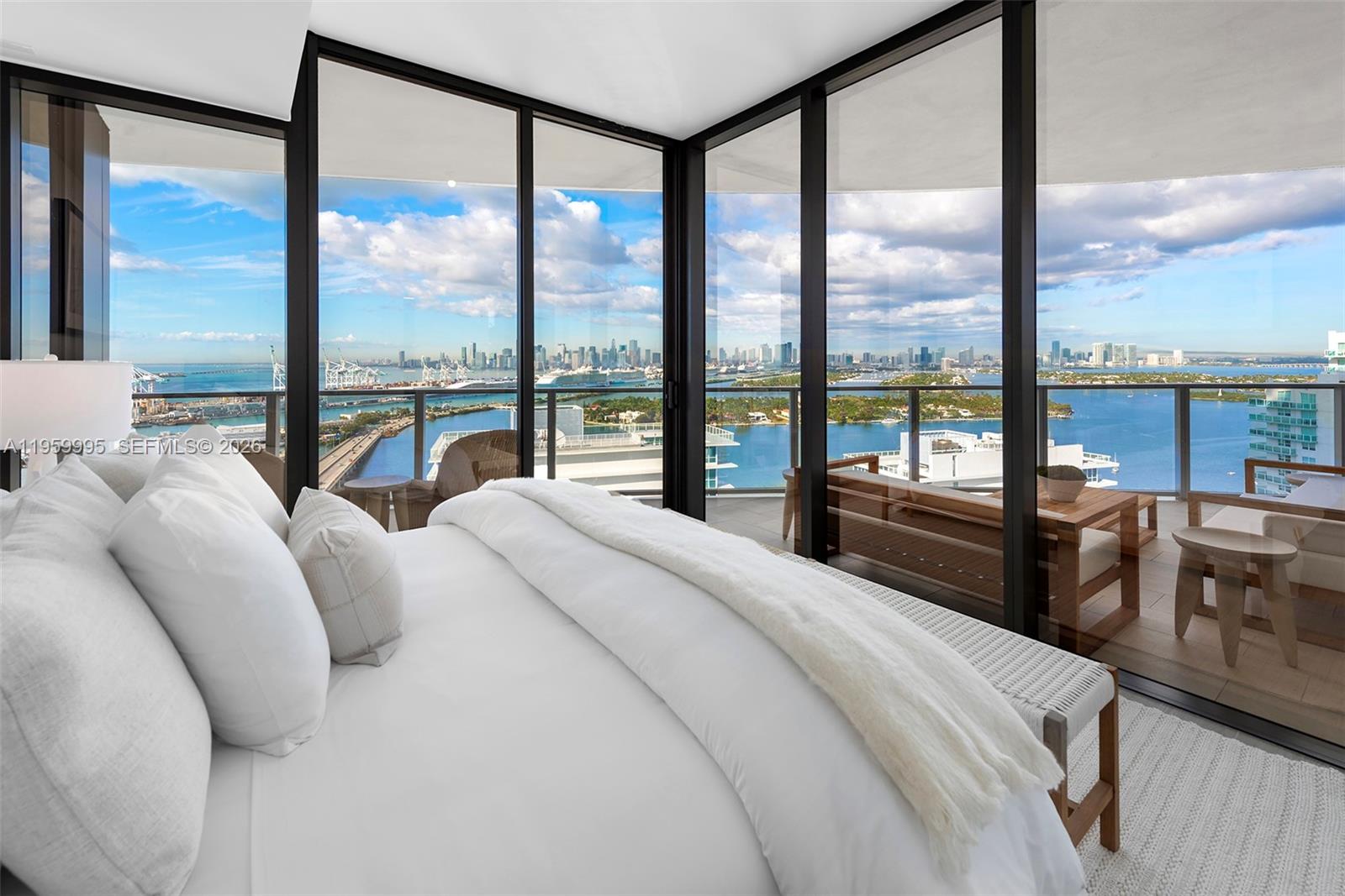 500 Alton Rd #2903 Miami Beach, FL 33139