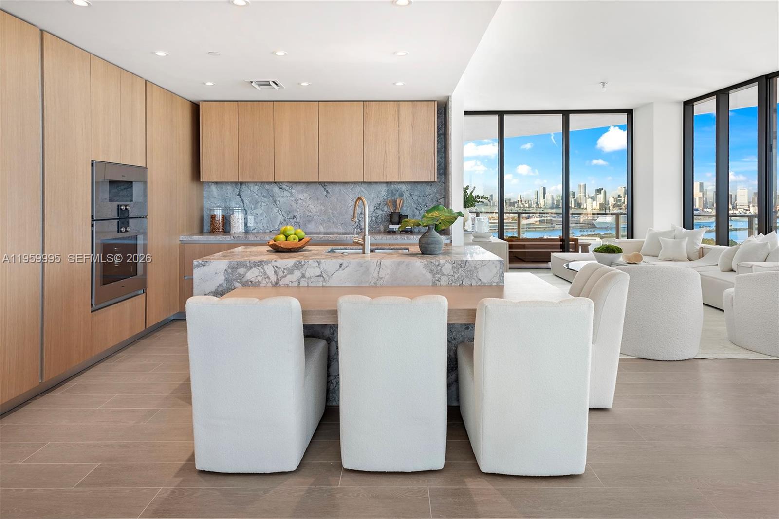 500 Alton Rd #2903 Miami Beach, FL 33139