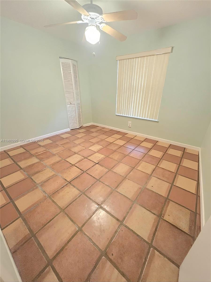 621 NW 205th Ave Pembroke Pines, FL 33029