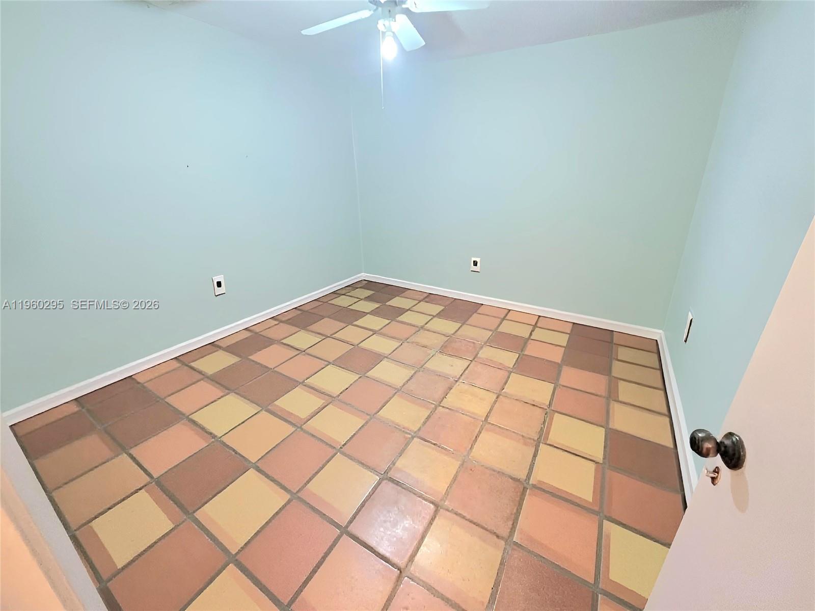 621 NW 205th Ave Pembroke Pines, FL 33029