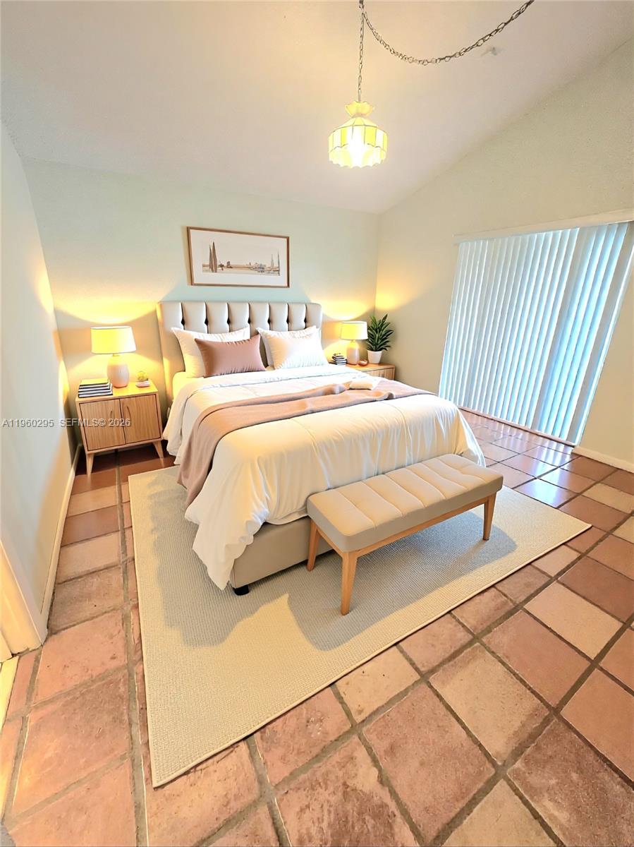 621 NW 205th Ave Pembroke Pines, FL 33029