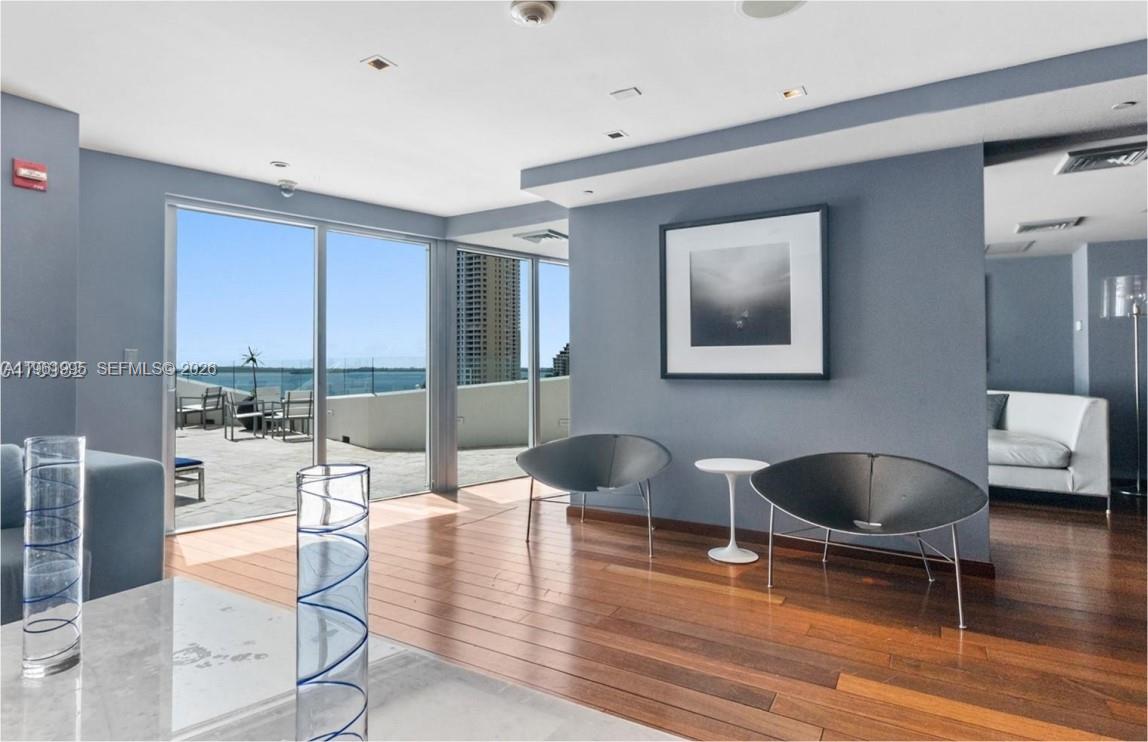 image One Miami East60