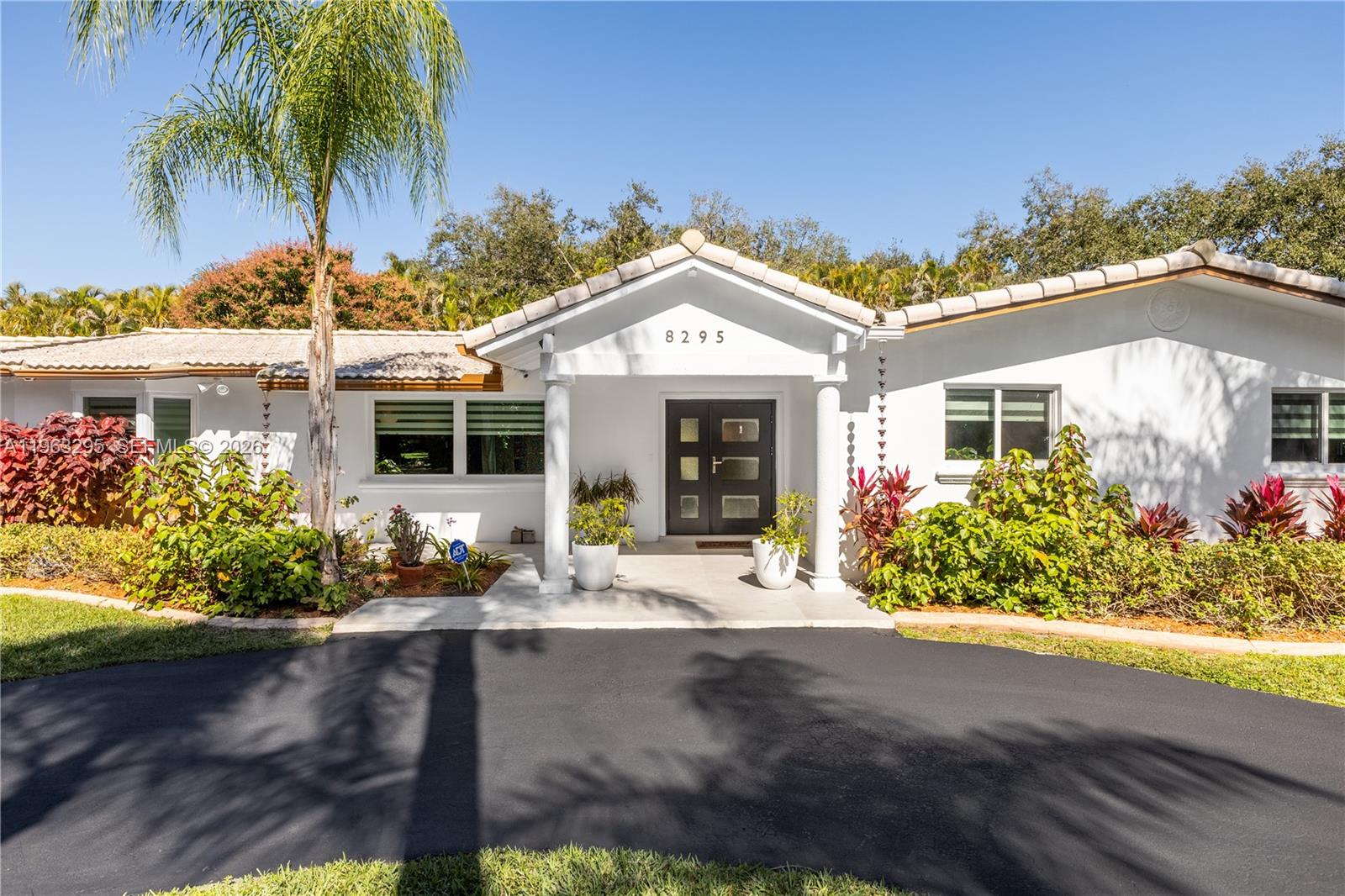 8295 SW 116th St Miami, FL 33156