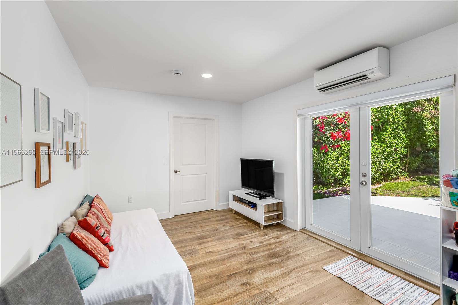 8295 SW 116th St Miami, FL 33156