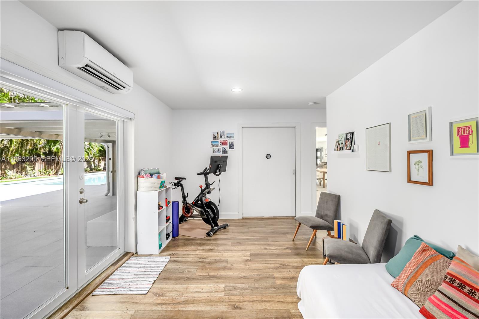 8295 SW 116th St Miami, FL 33156