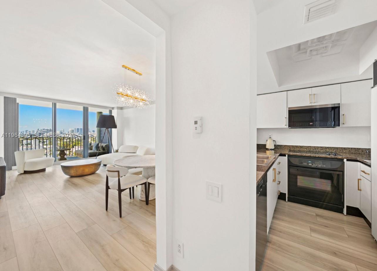 1500 Ocean Dr #1210 Miami Beach, FL 33139