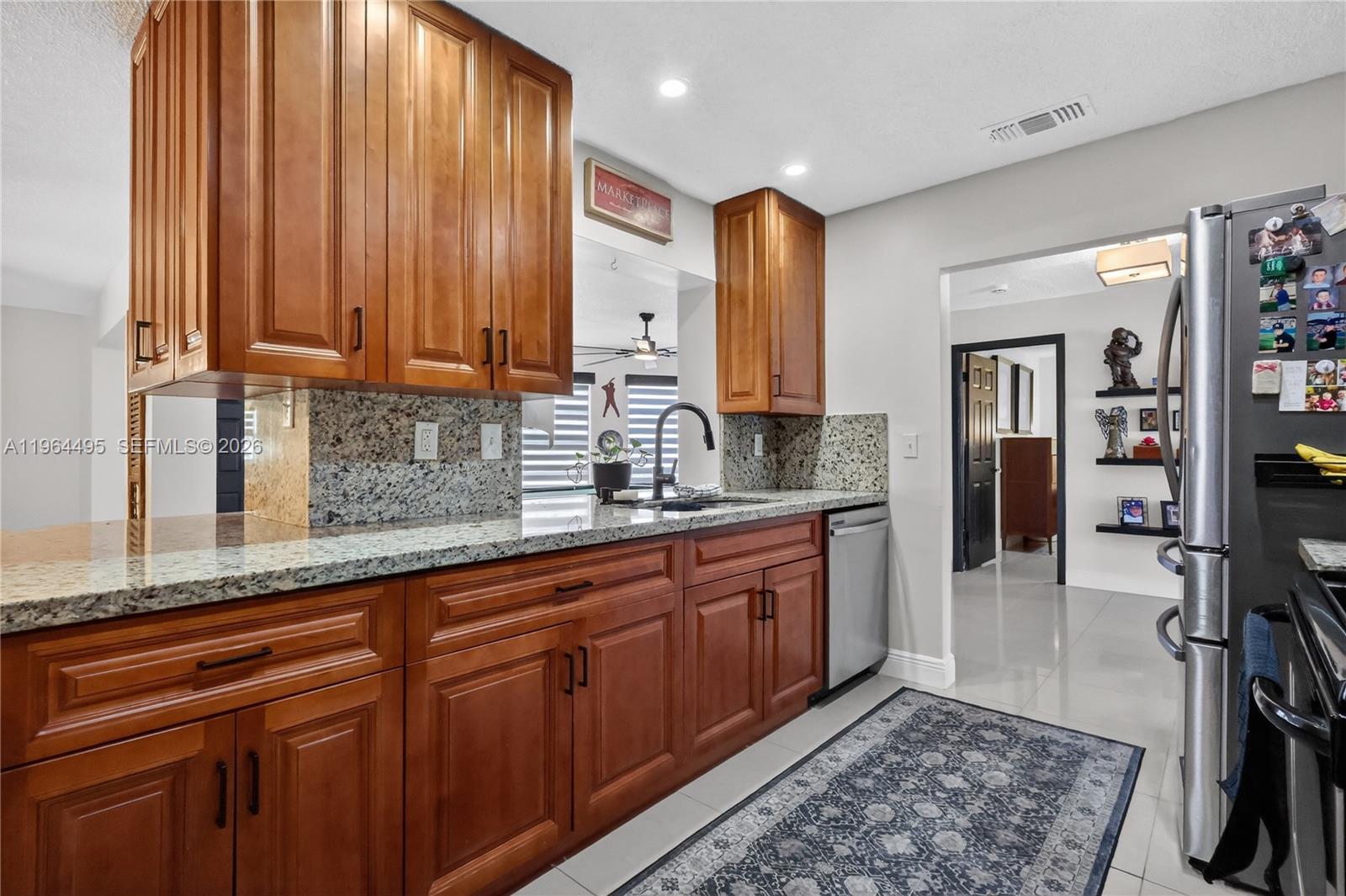 9401 NW 81st Ct Tamarac, FL 33321