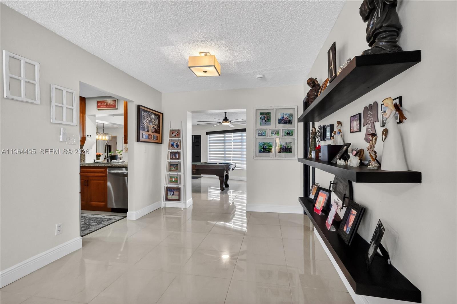 9401 NW 81st Ct Tamarac, FL 33321