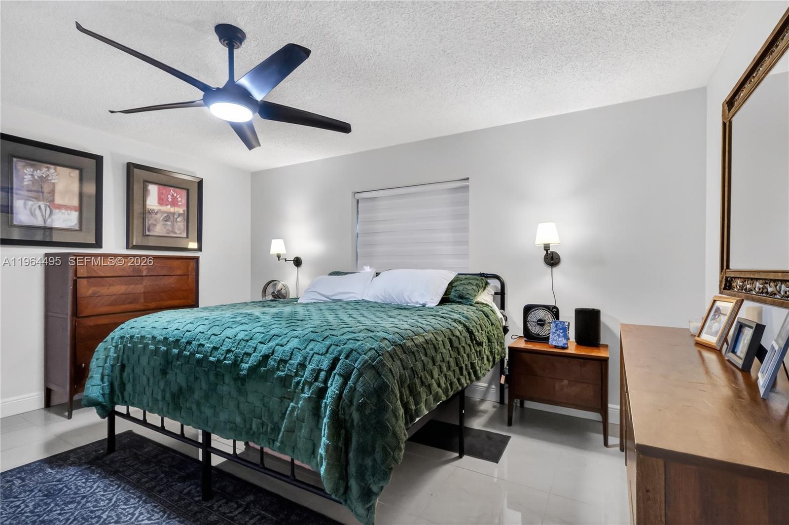 9401 NW 81st Ct Tamarac, FL 33321