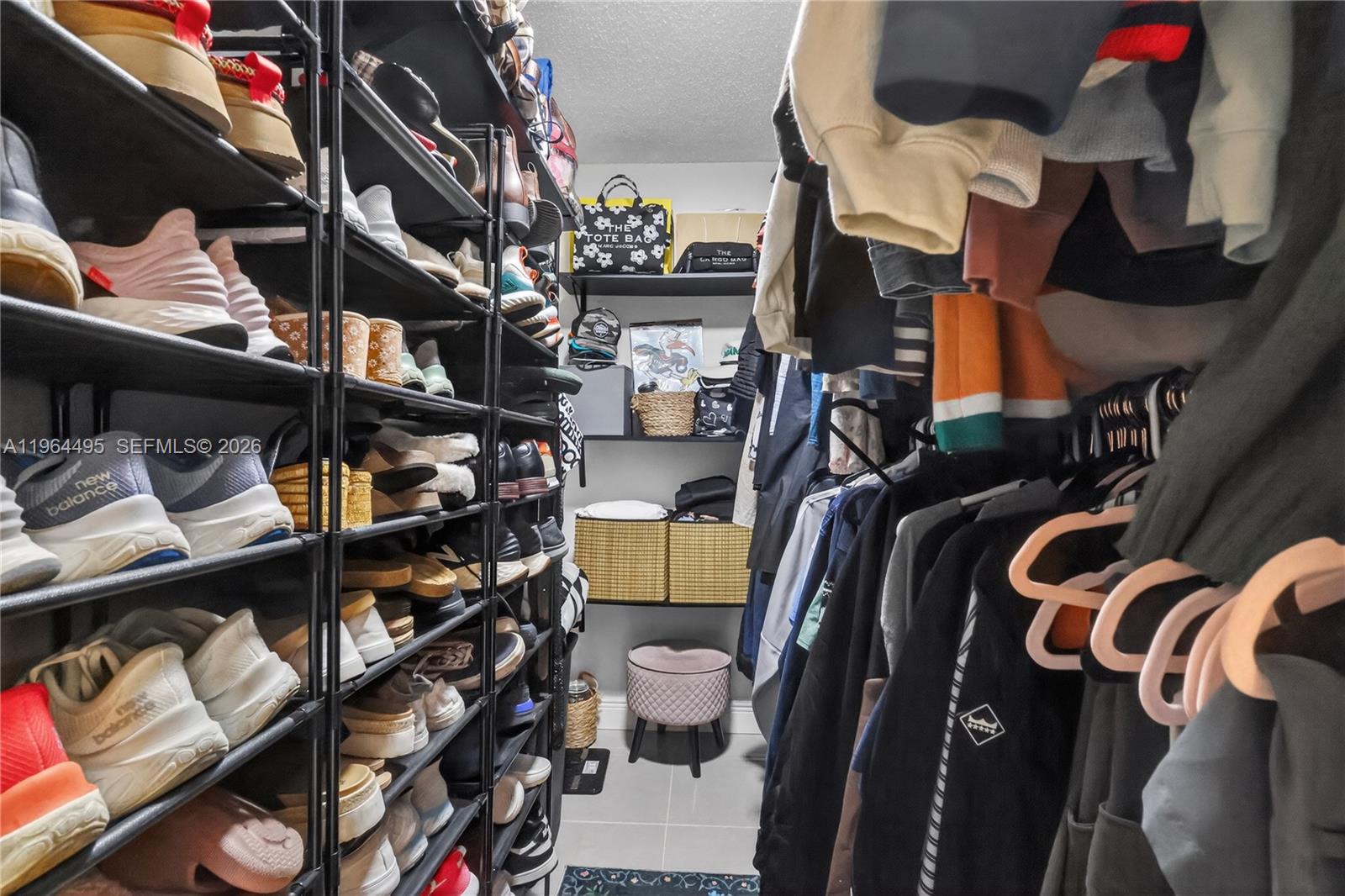 9401 NW 81st Ct Tamarac, FL 33321