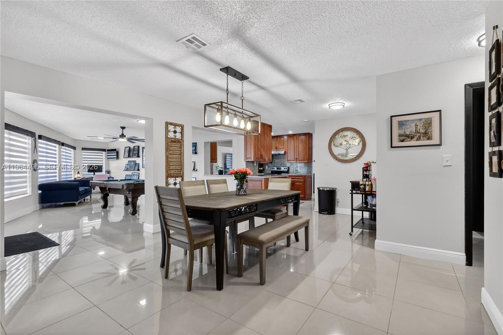 9401 NW 81st Ct Tamarac, FL 33321