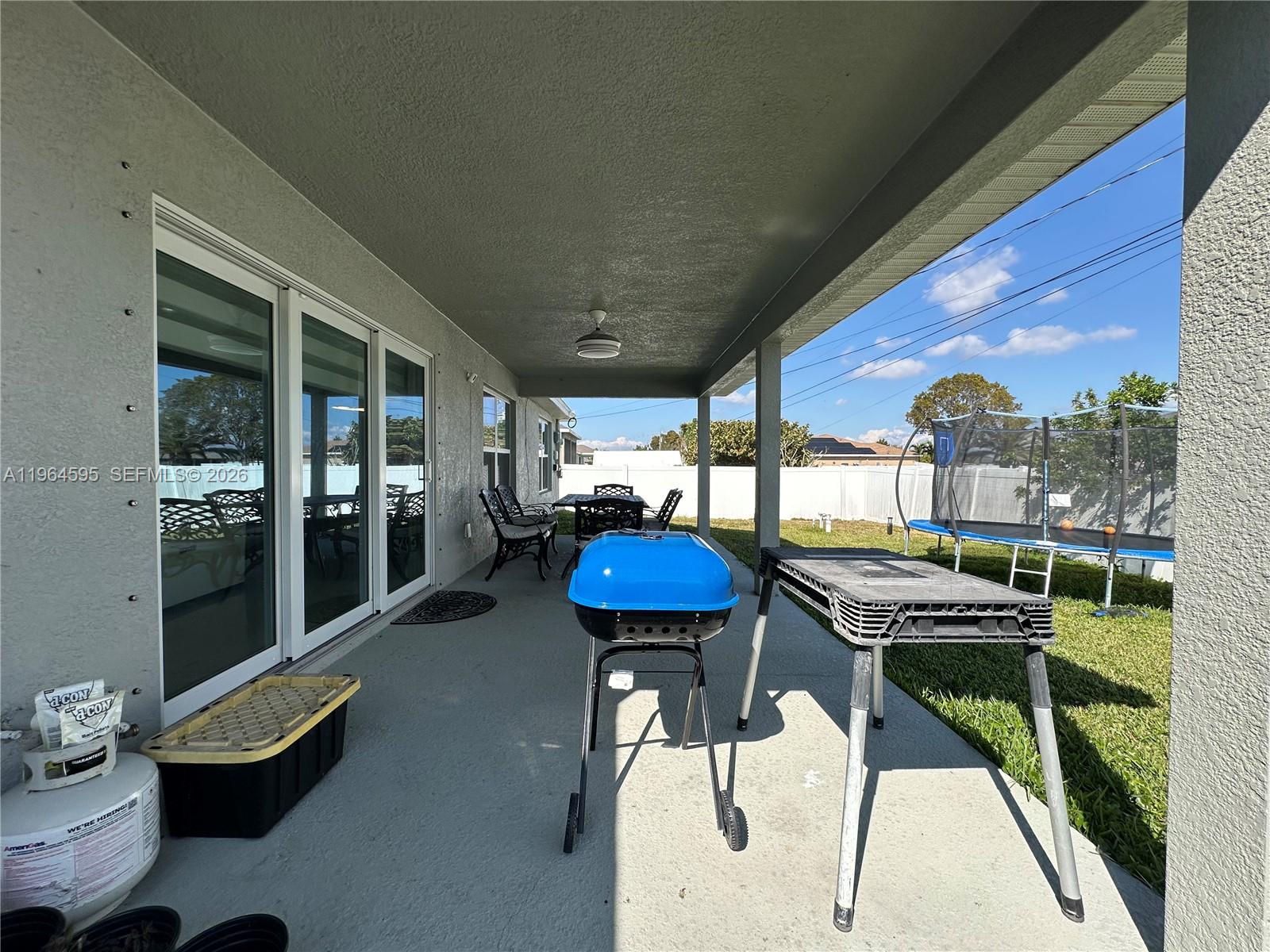 1137 NE 4th Pl Cape Coral, FL 33909