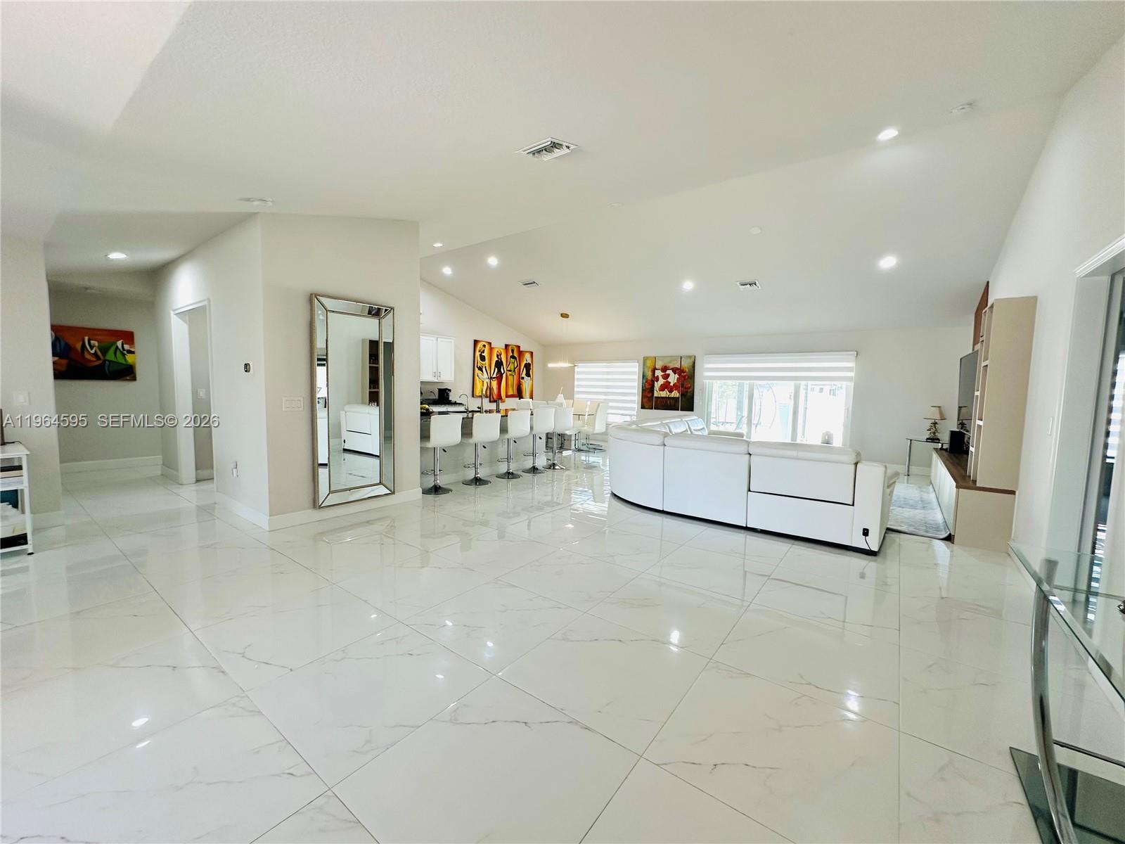 1137 NE 4th Pl Cape Coral, FL 33909