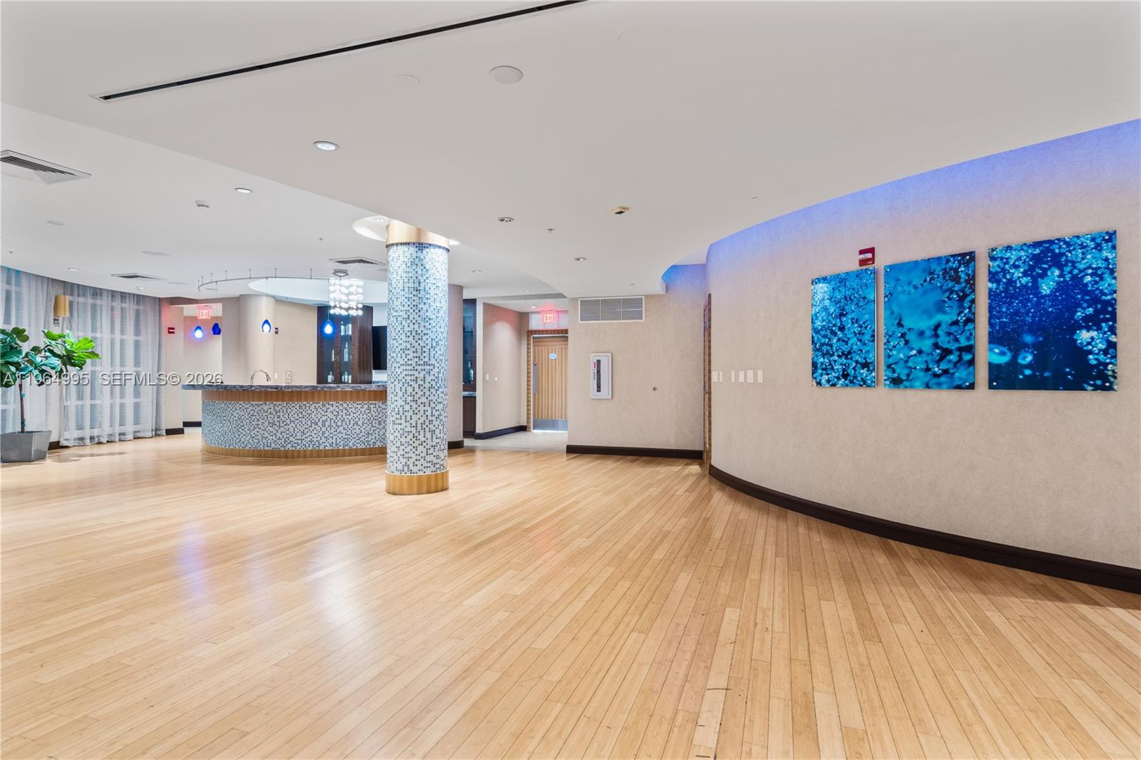 image Vizcayne North37